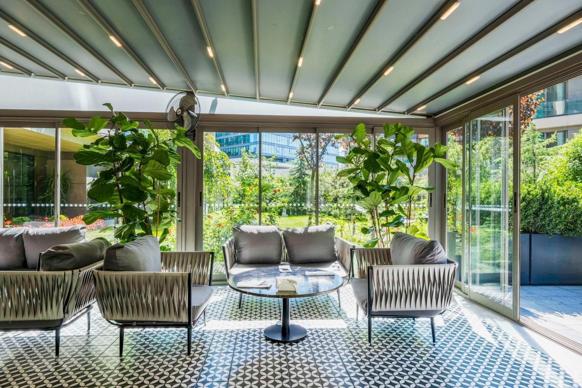 Radisson Residences Vadistanbul — Photos 3
